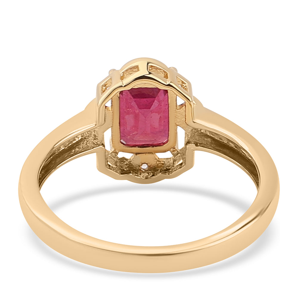 Pozlátený Strieborný Prsteň s Thajským Rubínom a Bielym Topásom