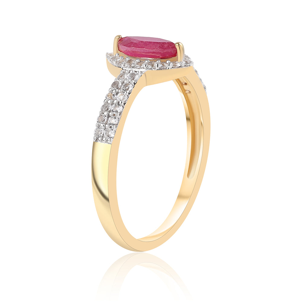 Pozlátený Strieborný Prsteň s Mozambickým Rubínom a Bielym Topásom