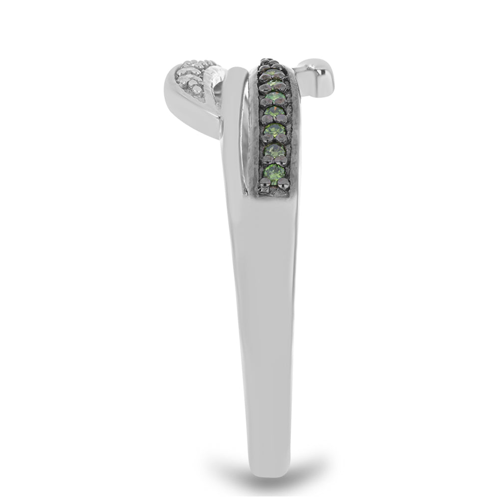 Strieborný Prsteň s so Zeleným Diamantom a Bielym Diamantom