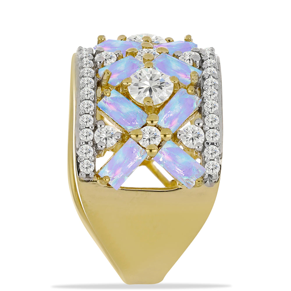 Pozlátený Strieborný Prsteň s Dúhovým Mesačným Kameňom a Bielym Topásom