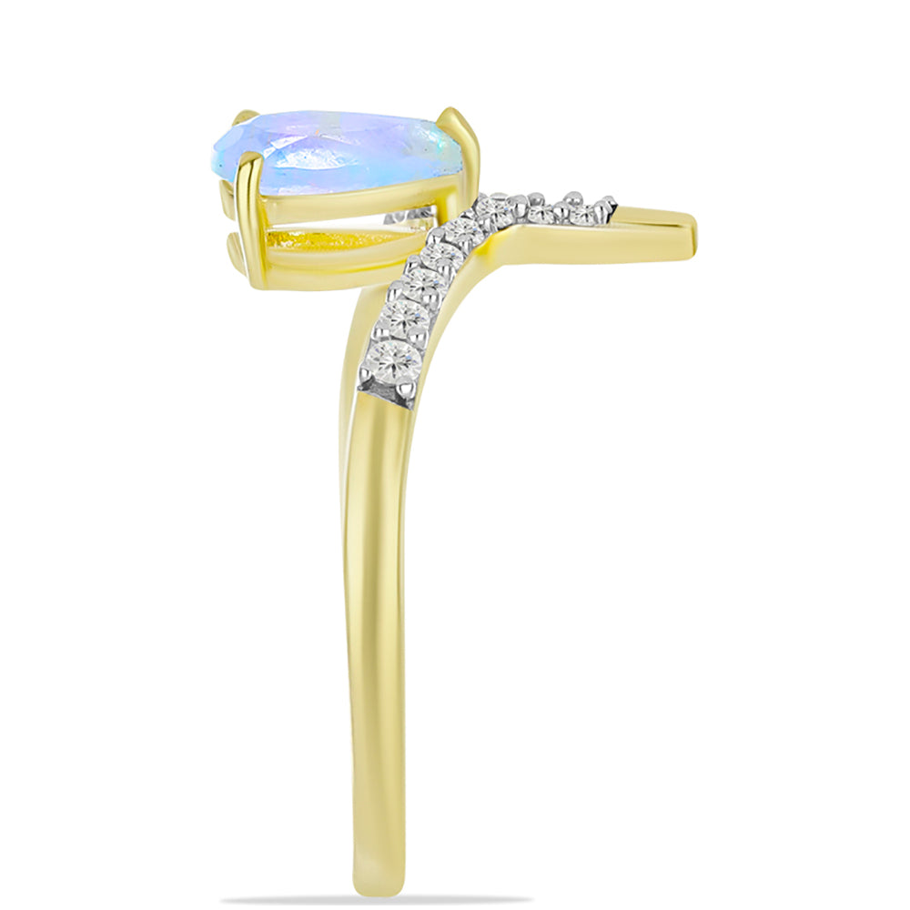 Pozlátený Strieborný Prsteň s Dúhovým Mesačným Kameňom a Bielym Topásom