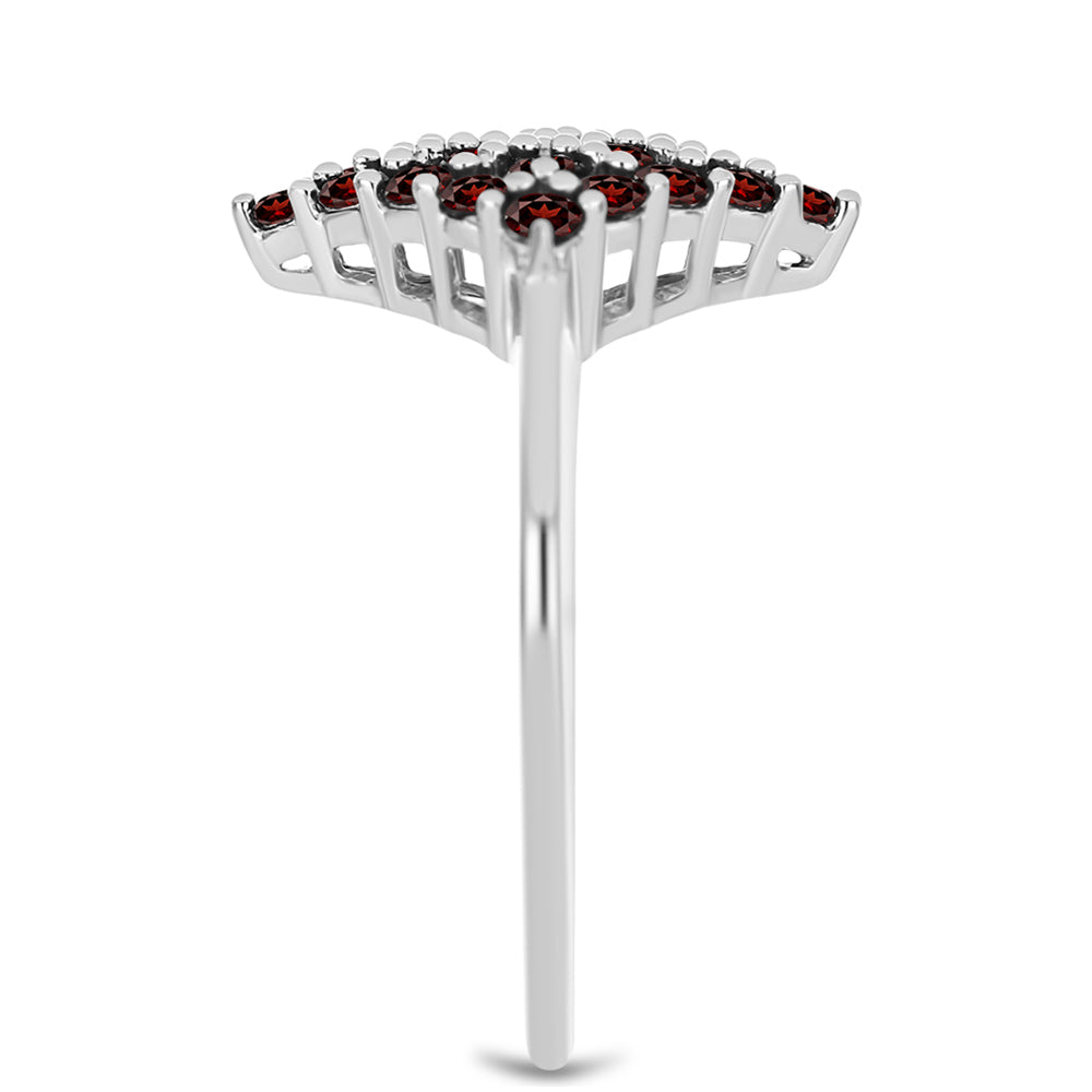 Strieborný Prsteň s Bartonským Granátom