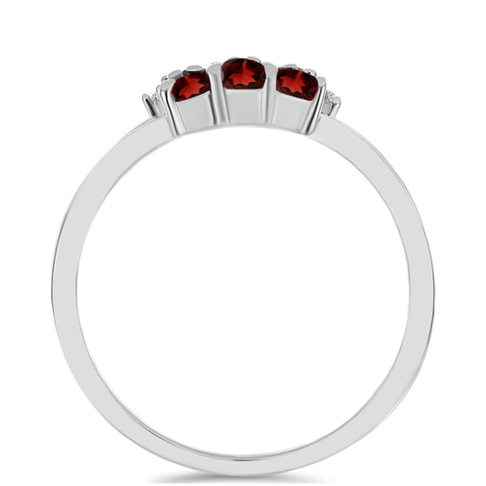 Strieborný Prsteň s Bartonským Granátom a Bielym Topásom