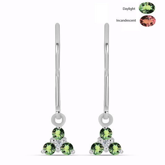 Strieborné Náušnice s Prírodným Alexsandritom a Bielym Topásom