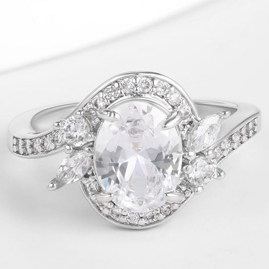 Pozlátený Zliatinový Prsteň s Bielym Emporia® Krištáľom