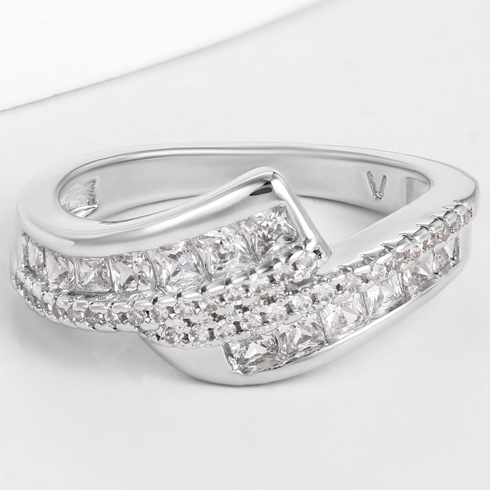 Pozlátený Zliatinový Prsteň s Bielym Emporia® Krištáľom