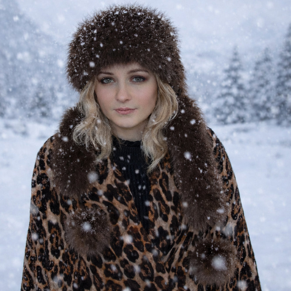 Hnedá zimná čiapka s umelou kožušinou a šálom – univerzálna veľkosť