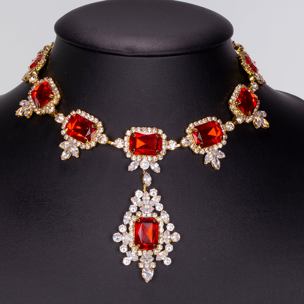 Pozlátené Zliatinové Sada s Červeným Emporia® Krištáľom a Bielym Emporia® Krištáľom ( Náhrdelník+Náušnice ) 5 