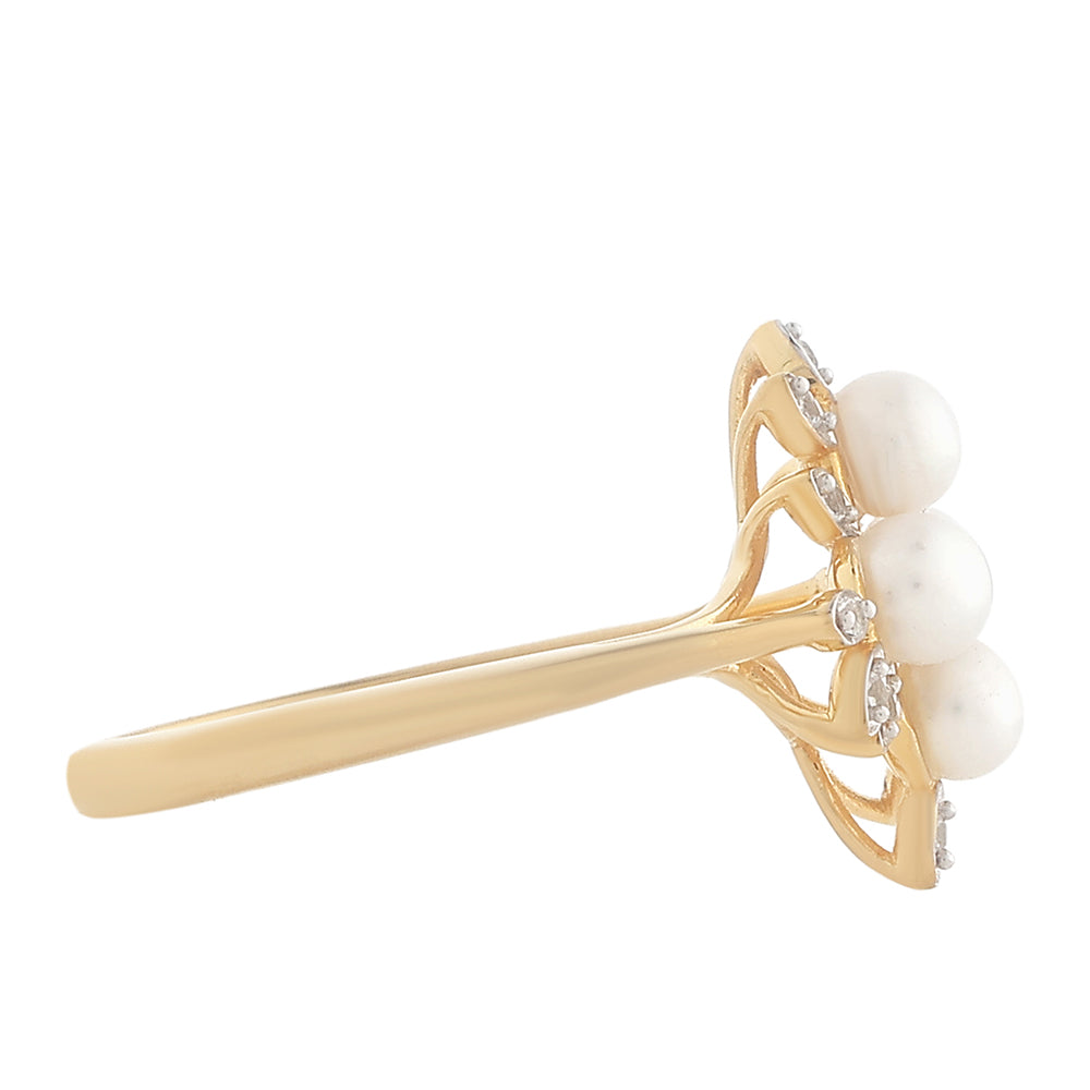 Pozlátený Strieborný Prsteň s Barokovou Sladkovodnou Kultivovanou Perlou a Bielym Topásom