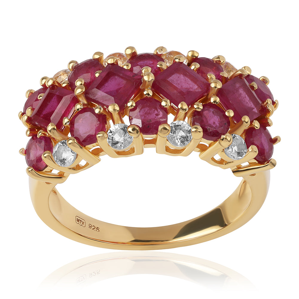 Pozlátený Strieborný Prsteň s Mozambickým Rubínom a Bielym Topásom