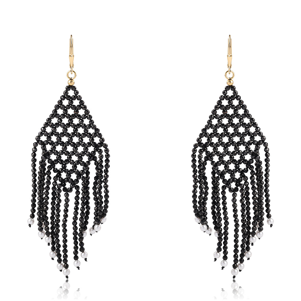 Pozlátené Strieborné Náušnice s Čiernym Spinelom a Bielou Sladkovodnou Perlou