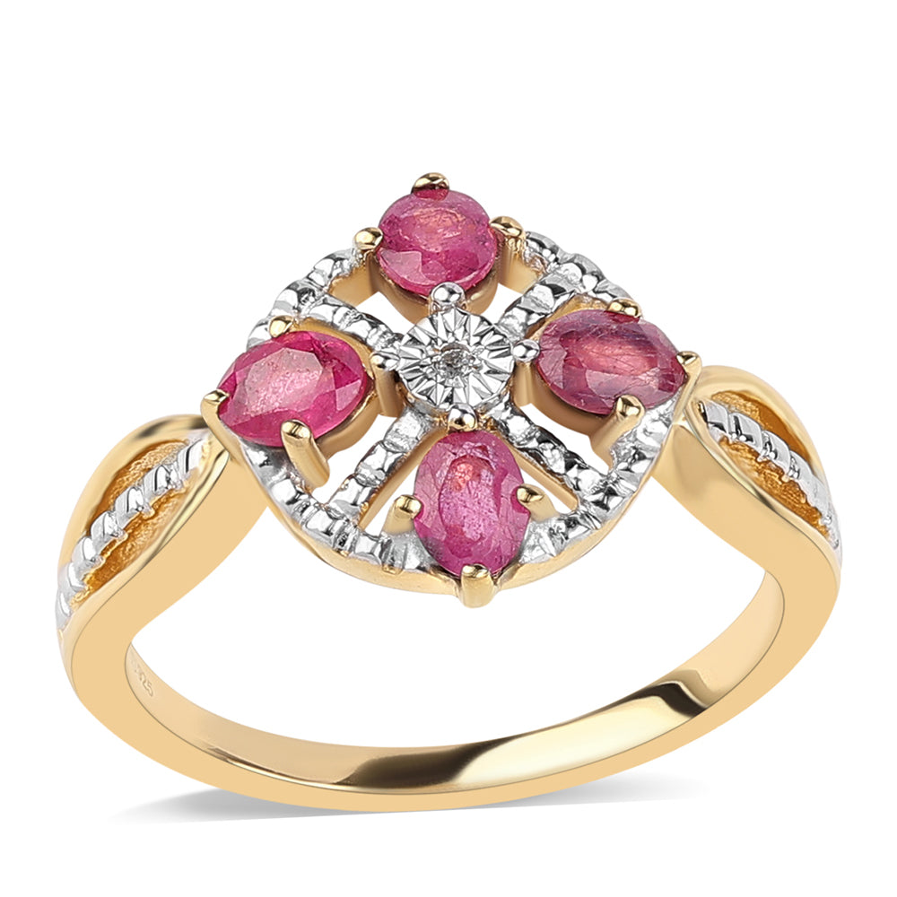 Pozlátený Strieborný Prsteň s Mozambickým Rubínom a Bielym Topásom