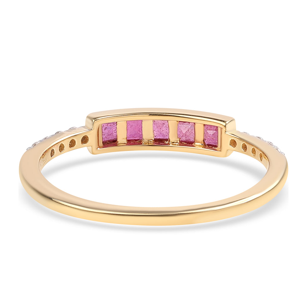 Pozlátený Strieborný Prsteň s Mozambickým Rubínom a Bielym Topásom