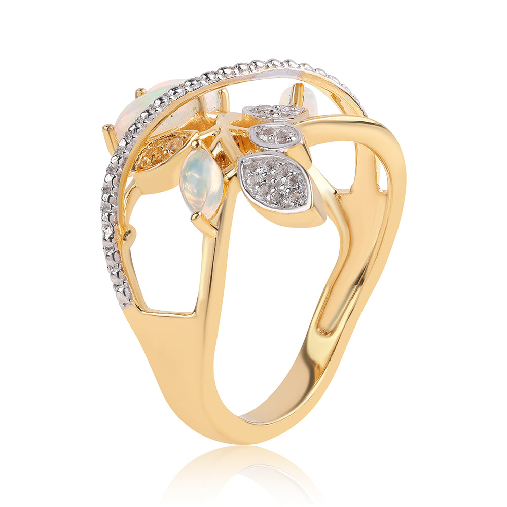 Pozlátený Strieborný Prsteň s Etiópskym Opálom z Lega Dembi a Bielym Topásom 2 