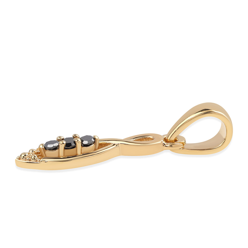 Pozlátený Strieborný Prívesok s Čiernym Diamantom