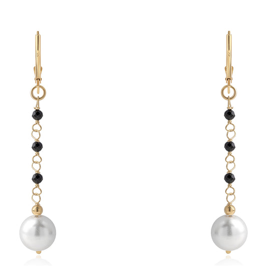 Pozlátené Strieborné Náušnice s Čiernym Spinelom a Bielou Sladkovodnou Perlou