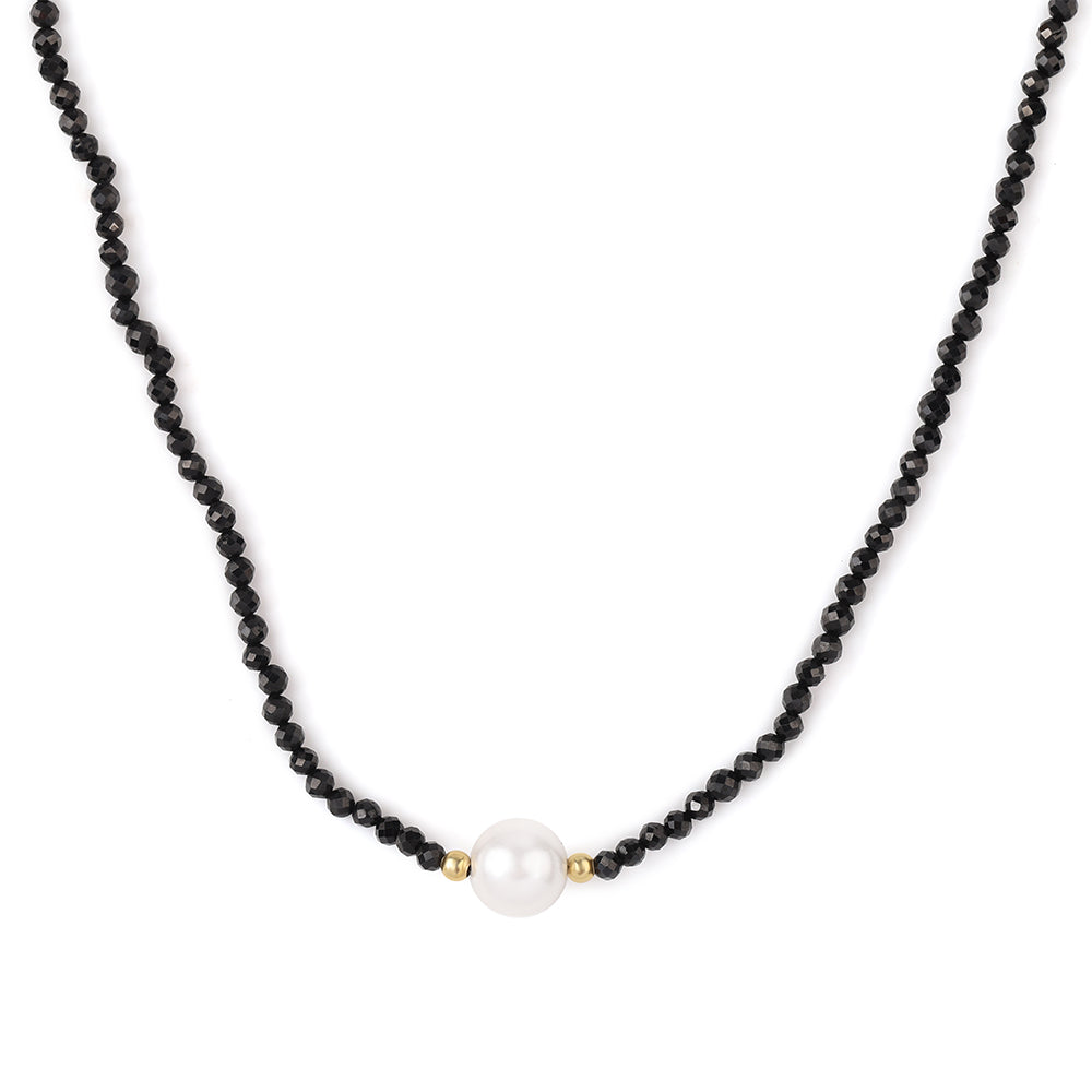 Pozlátený Strieborný Náhrdelník s Čiernym Spinelom a Bielou Sladkovodnou Perlou 1 