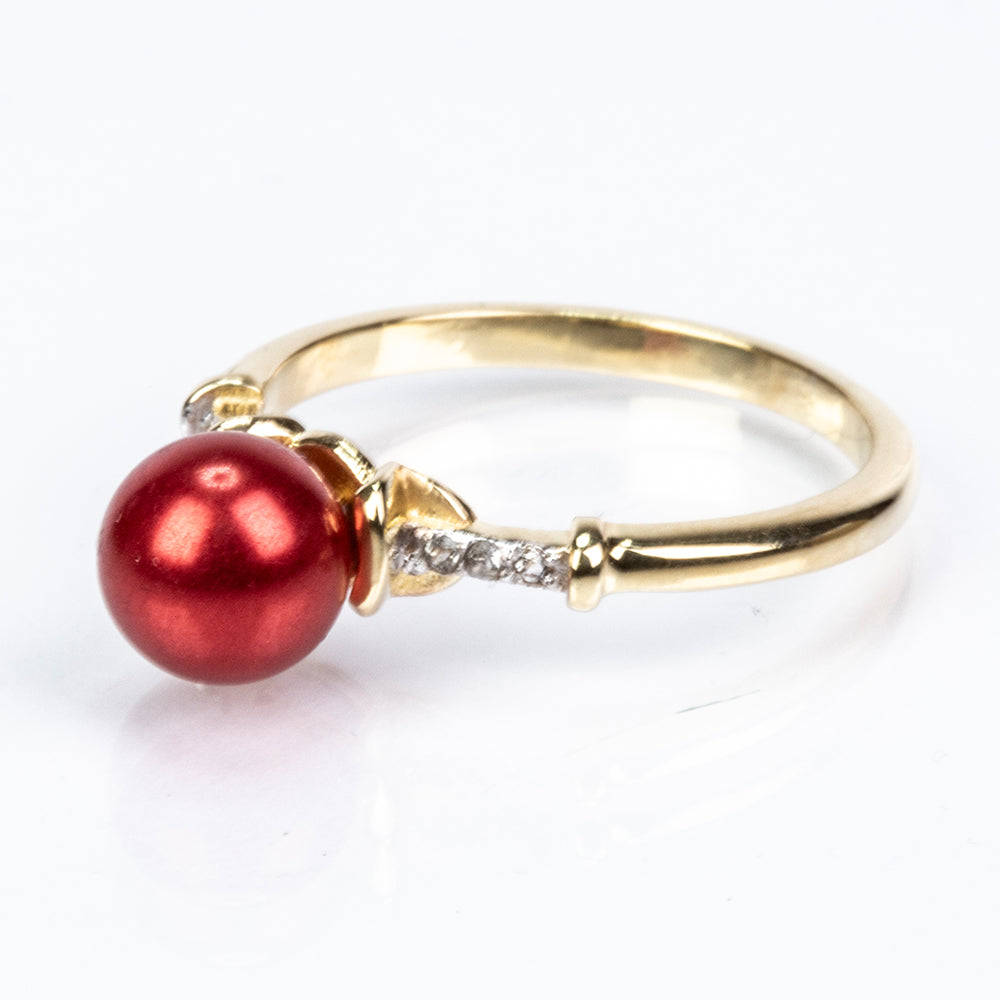 Pozlátený Strieborný Prsteň s Červená sladkovodná perlou a Bielym Topásom 5 