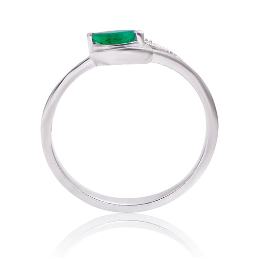 Strieborný Prsteň s Brazílskym Smaragdom a Bielym Topásom