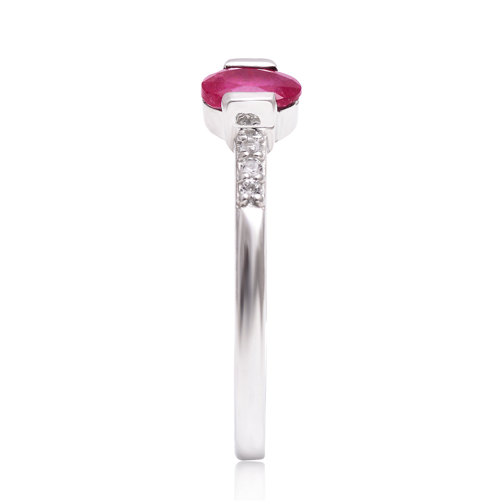 Strieborný Prsteň s Madagaskarským Rubínom a Bielym Topásom