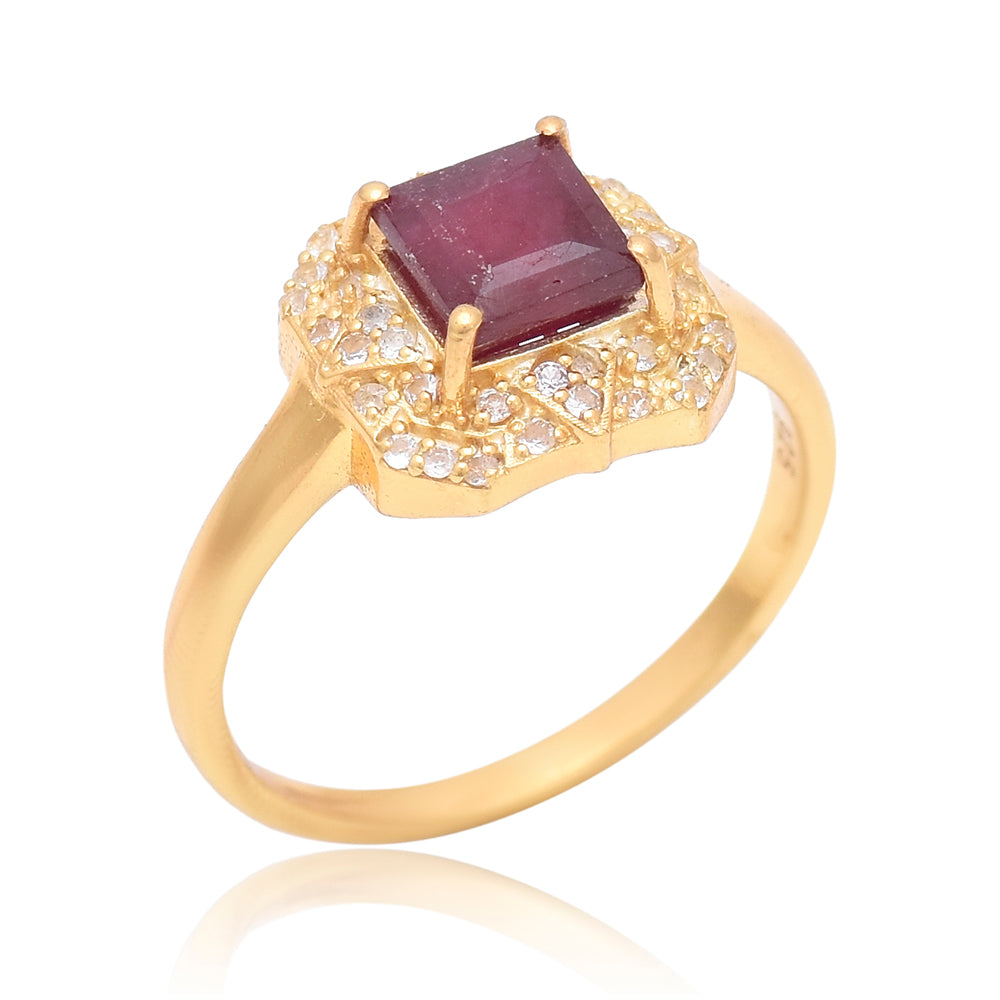 Pozlátený Strieborný Prsteň s Madagaskarským Rubínom a Bielym Topásom 1 