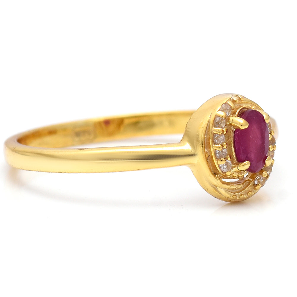 Pozlátený Strieborný Prsteň s Madagaskarským Rubínom a Bielym Topásom