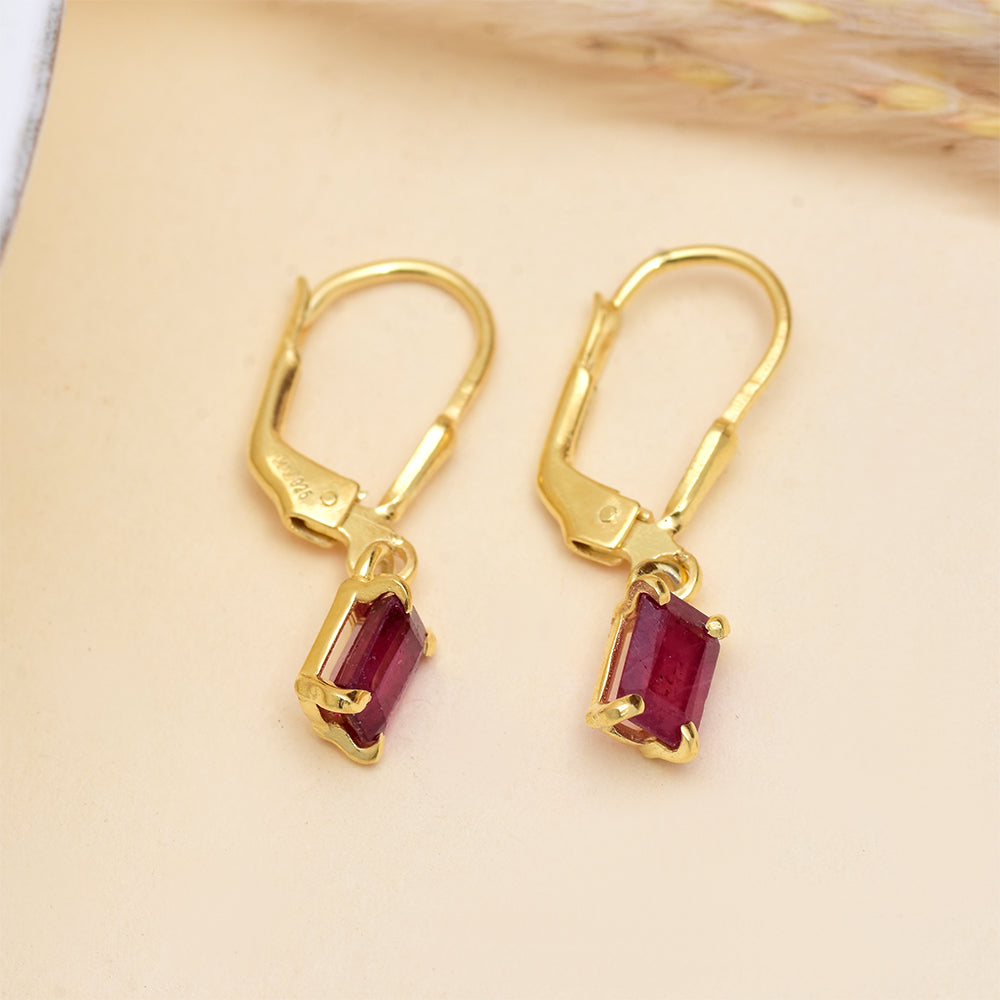 Pozlátené Strieborné Náušnice s Madagaskarským Rubínom