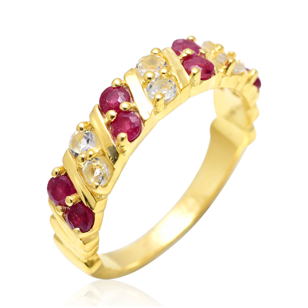 Pozlátený Strieborný Prsteň s Madagaskarským Rubínom a Bielym Topásom