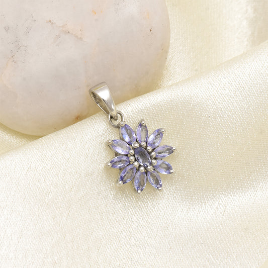 Strieborný Prívesok s AAA Tanzanitom