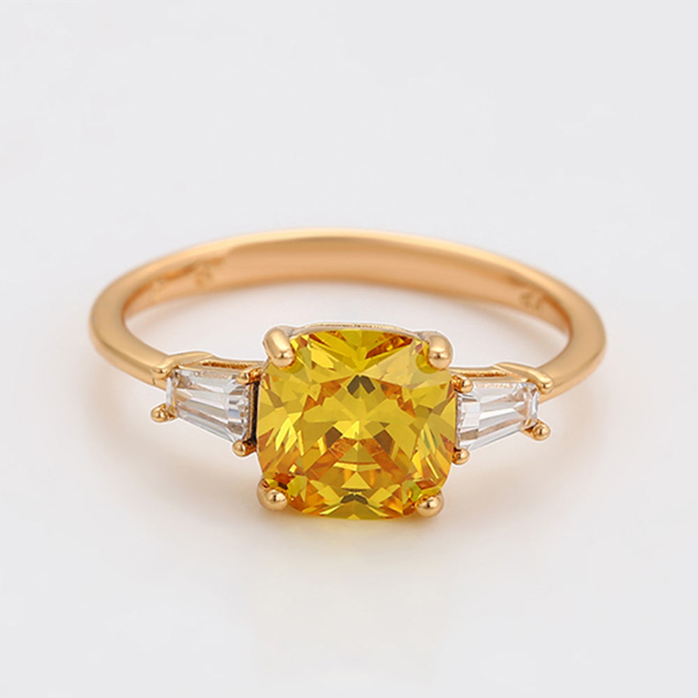 Pozlátený Zliatinový Prsteň s so Žltým Emporia® Krištáľom a Bielym Emporia® Krištáľom
