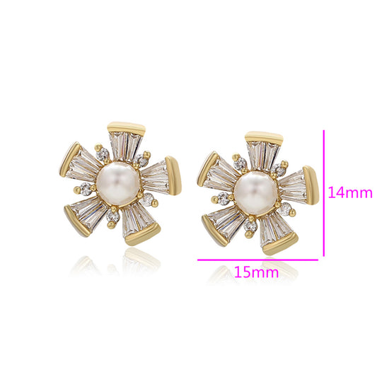 Pozlátené Zliatinové Náušnice s Sklenená perla a Bielym Emporia® Krištáľom