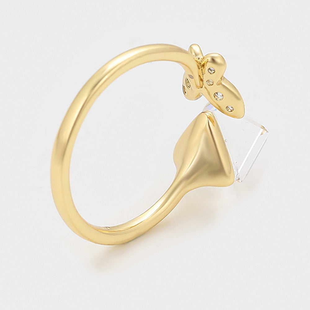 Pozlátený Zliatinový Prsteň s Bielym Emporia® Krištáľom 4 