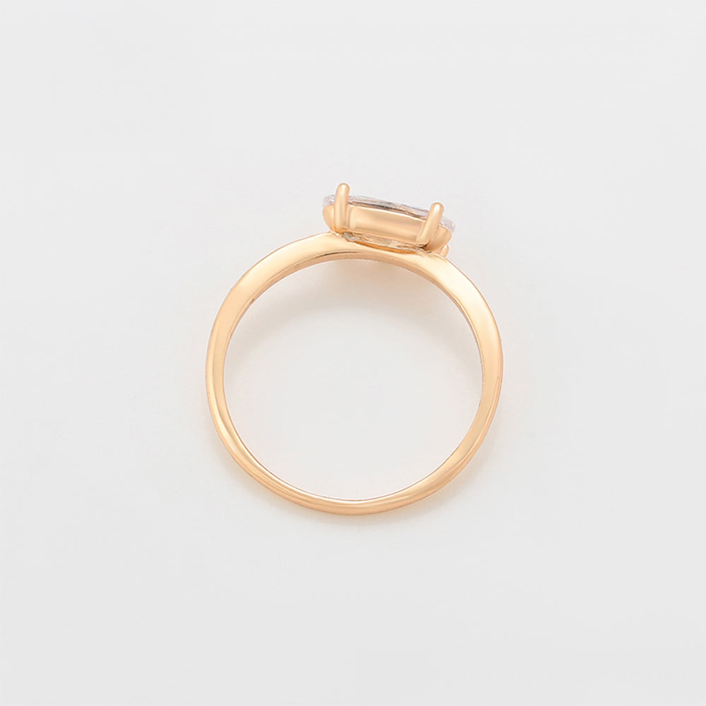 Pozlátený Zliatinový Prsteň s Bielym Emporia® Krištáľom 5 