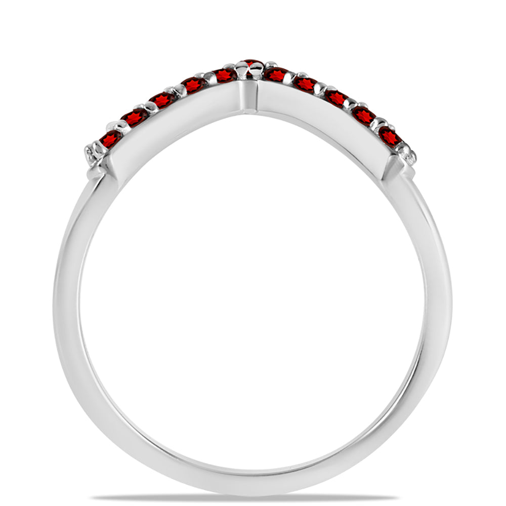 Strieborný Prsteň s Bartonským Granátom