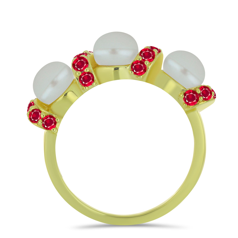 Pozlátený Strieborný Prsteň s so Sladkovodnou Bielou Perlou a Madagaskarským Rubínom