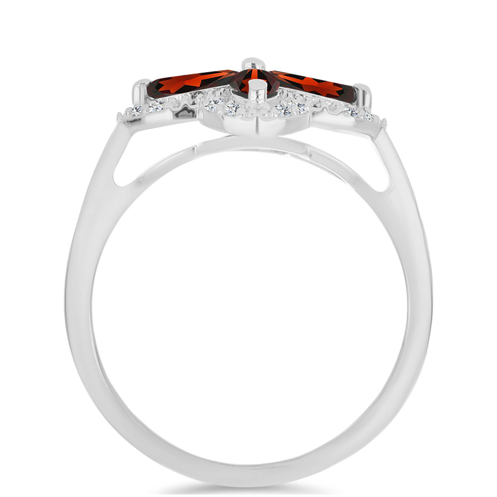 Strieborný Prsteň s Bartonským Granátom a Bielym Topásom