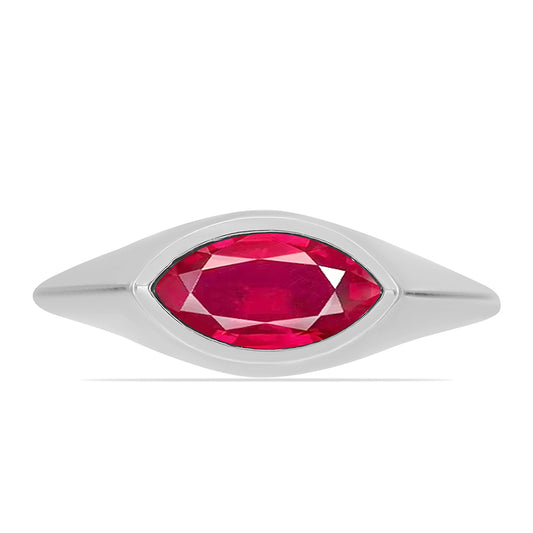 Strieborný Prsteň s Madagaskarským Rubínom