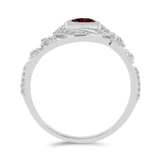 Strieborný Prsteň s Bartonským Granátom a Bielym Topásom