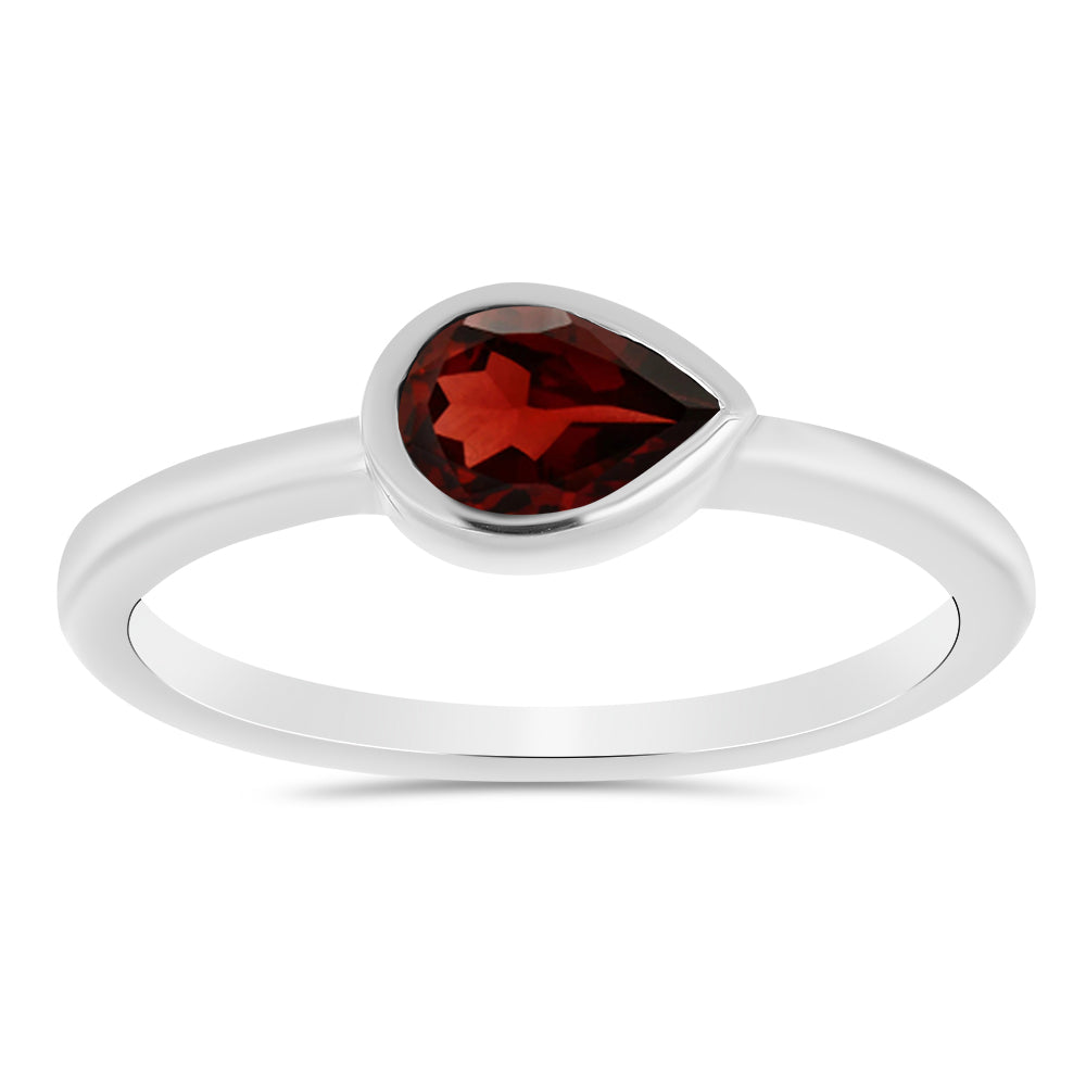 Strieborný Prsteň s Bartonským Granátom