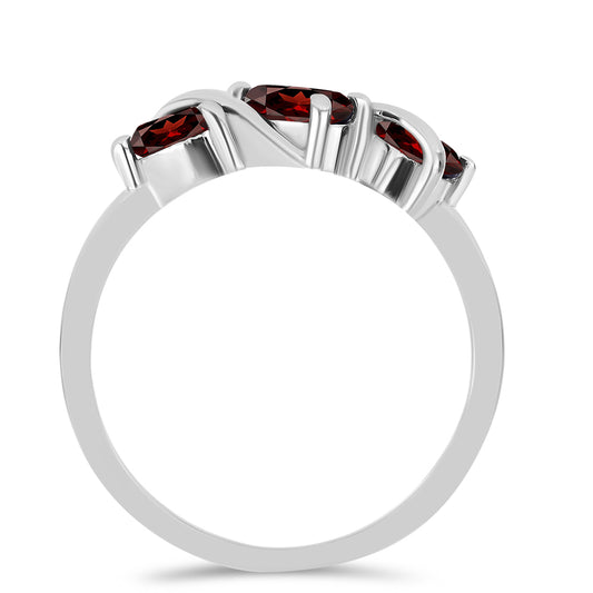 Strieborný Prsteň s Bartonským Granátom