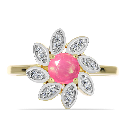 Pozlátený Strieborný Prsteň s Ružovým Etiópskym Opálom z Lega Dembi a Bielym Topásom