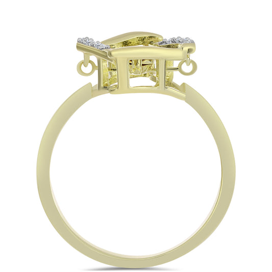 Pozlátený Strieborný Prsteň s Modrým tancujúcim diamantom a Bielym Topásom