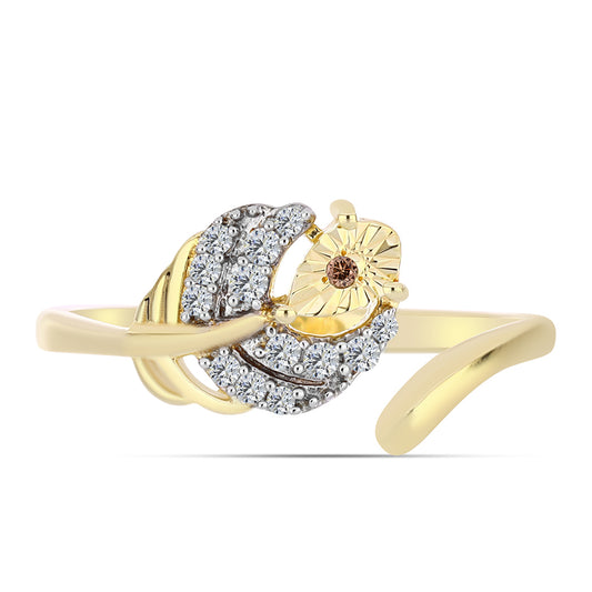 Pozlátený Strieborný Prsteň s Koňakovým Diamantom a Bielym Topásom