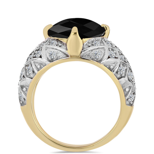 Pozlátený Strieborný Prsteň s Čiernym Ónyxom a Bielym Topásom