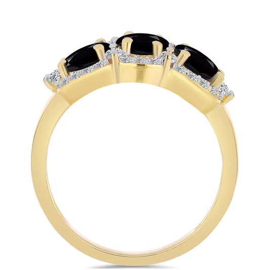 Pozlátený Strieborný Prsteň s Čiernym Ónyxom a Bielym Topásom