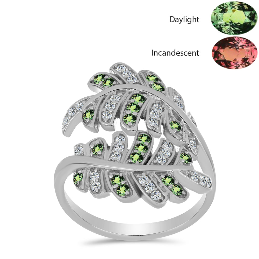 Strieborný Prsteň s Prírodným Alexsandritom a Bielym Topásom