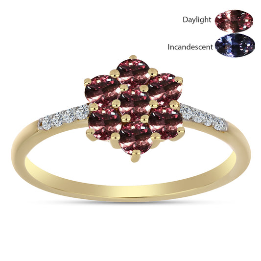 Pozlátený Strieborný Prsteň s Ivory Meňavým Granátom a Bielym Topásom