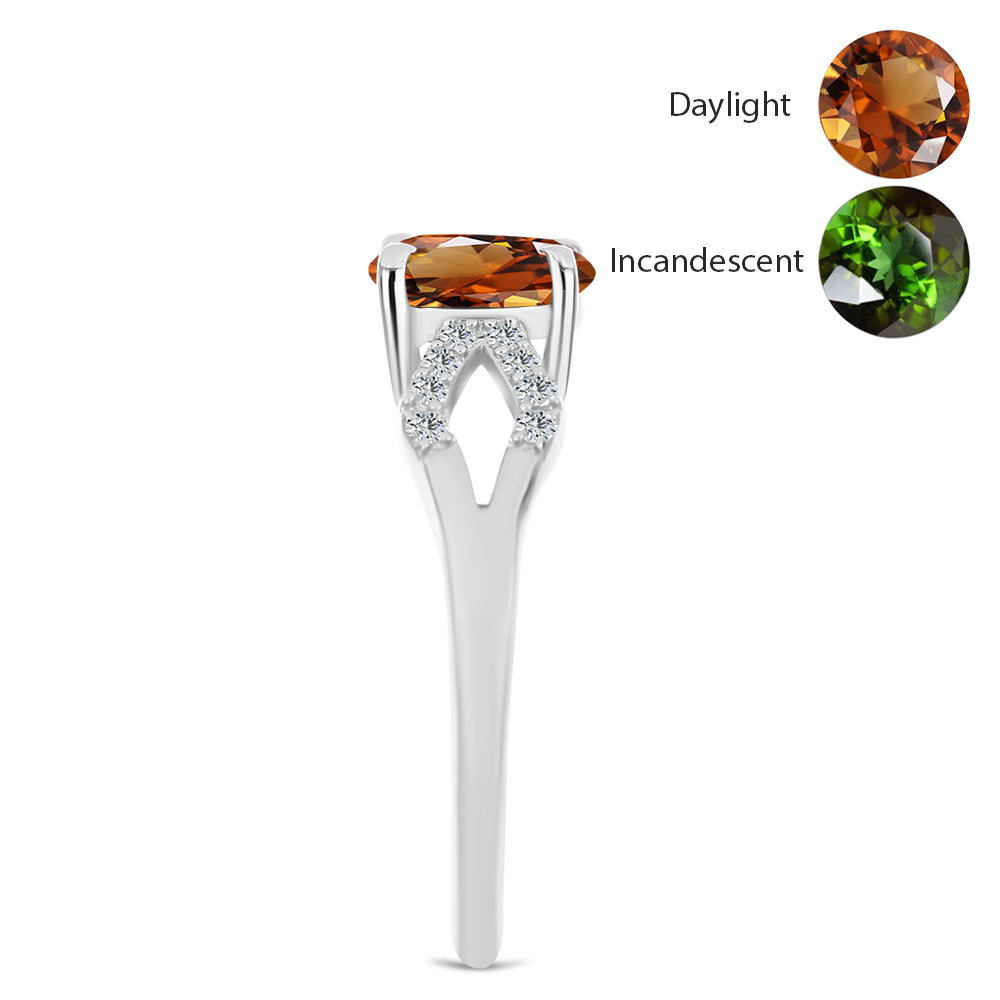 Strieborný Prsteň s Certifikovaný Anatólskym zultanitom pestovaný v laboratóriu a Bielym Topásom