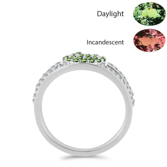 Strieborný Prsteň s Prírodným Alexsandritom a Bielym Topásom