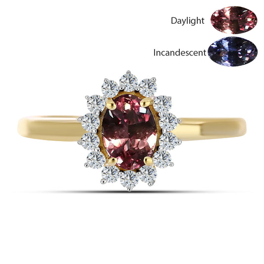 Pozlátený Strieborný Prsteň s Ivory Meňavým Granátom a Bielym Topásom